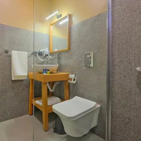 ホテル Ciello フェティエ